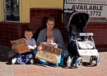homeless-mom-and-kids